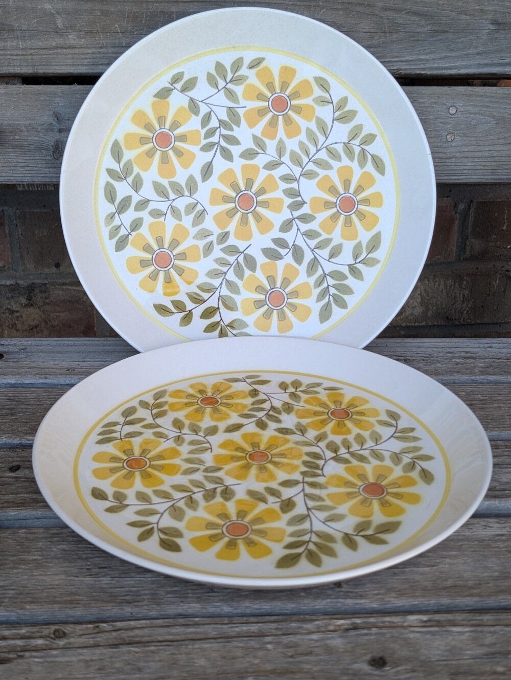 Mikasa Duplex By Ben Seibel Dinner Plates